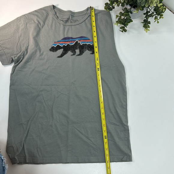Patagonia Bear Logo Organic Cotton Tee Shirt Slim Fit Men’s Size Large L 🌿 - Picture 6 of 11
